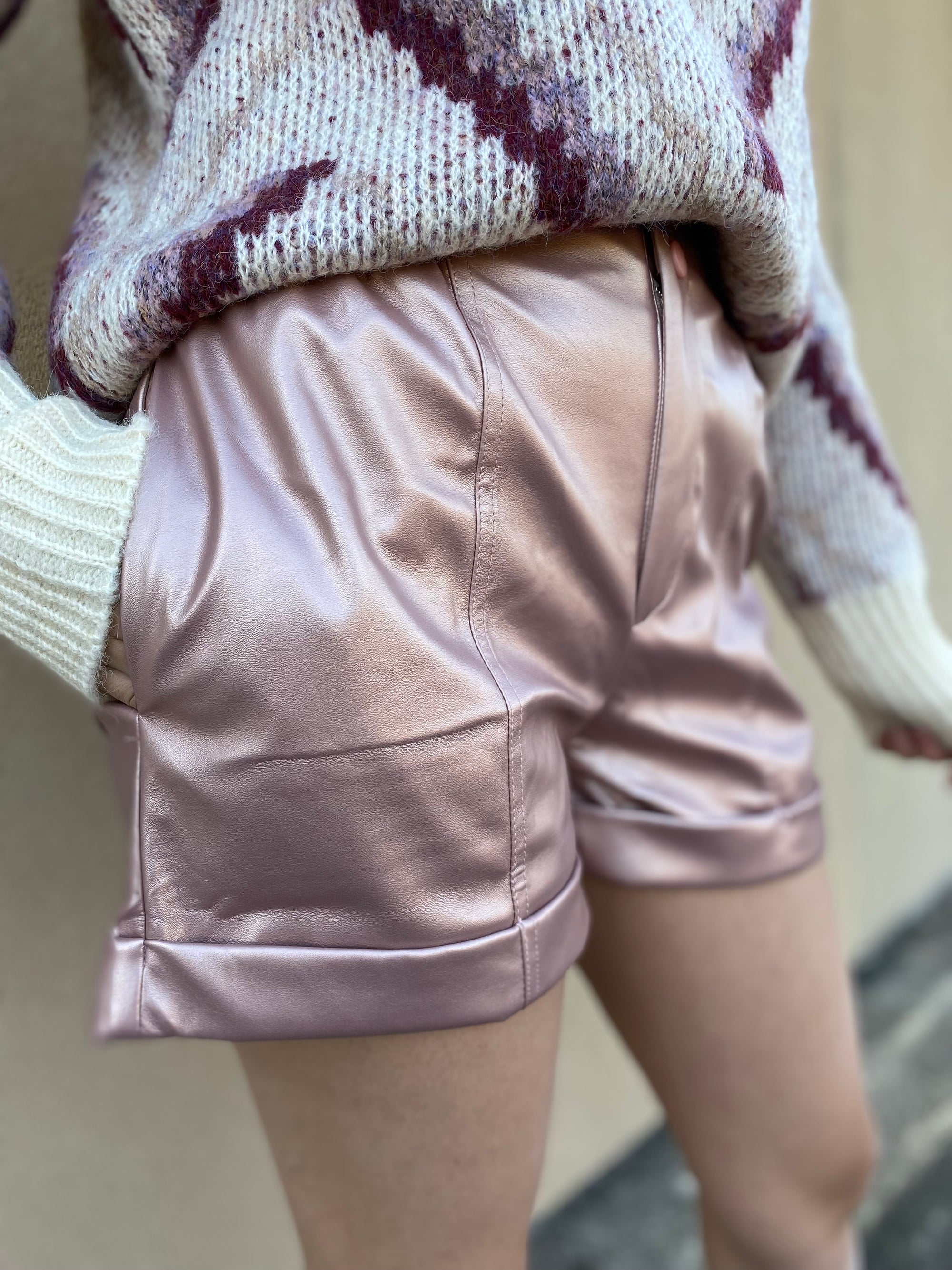 METALLIC PINK SHORTS