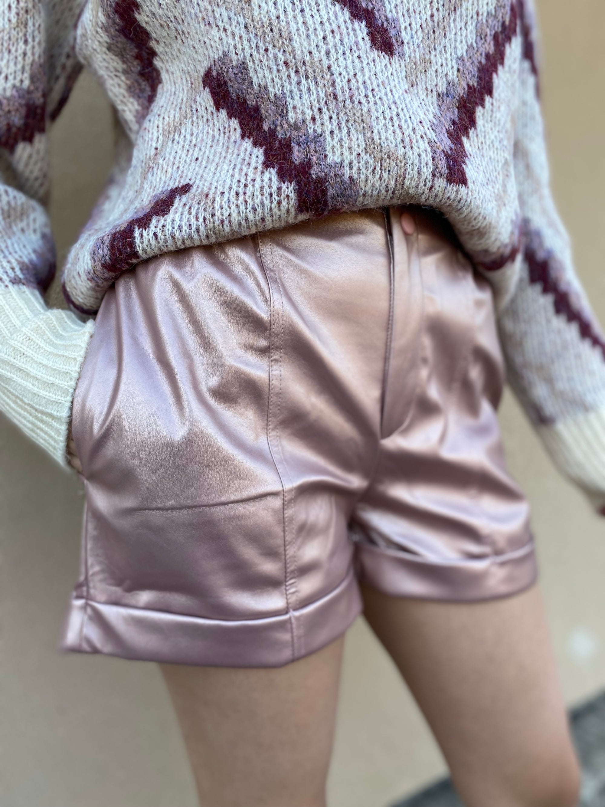 METALLIC PINK SHORTS