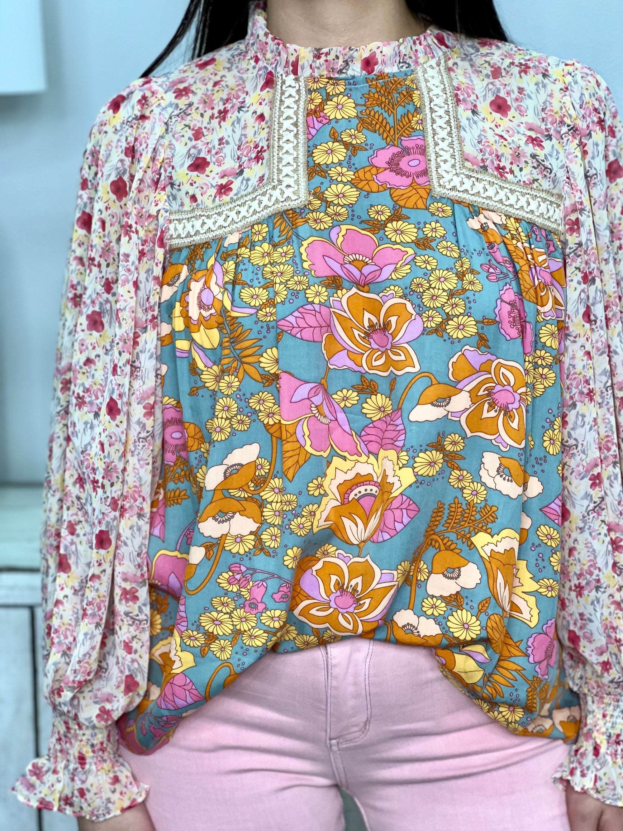 CHER FLORAL BLOUSE