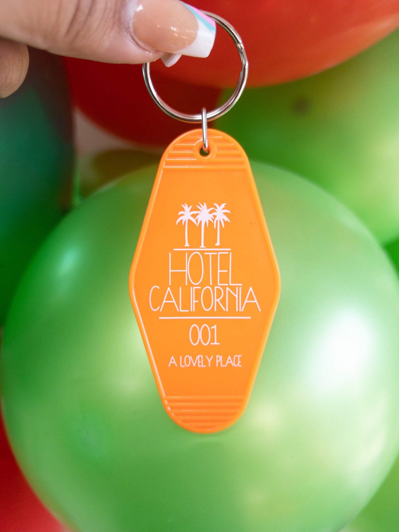 HOTEL CALIFORNIA KEYCHAIN