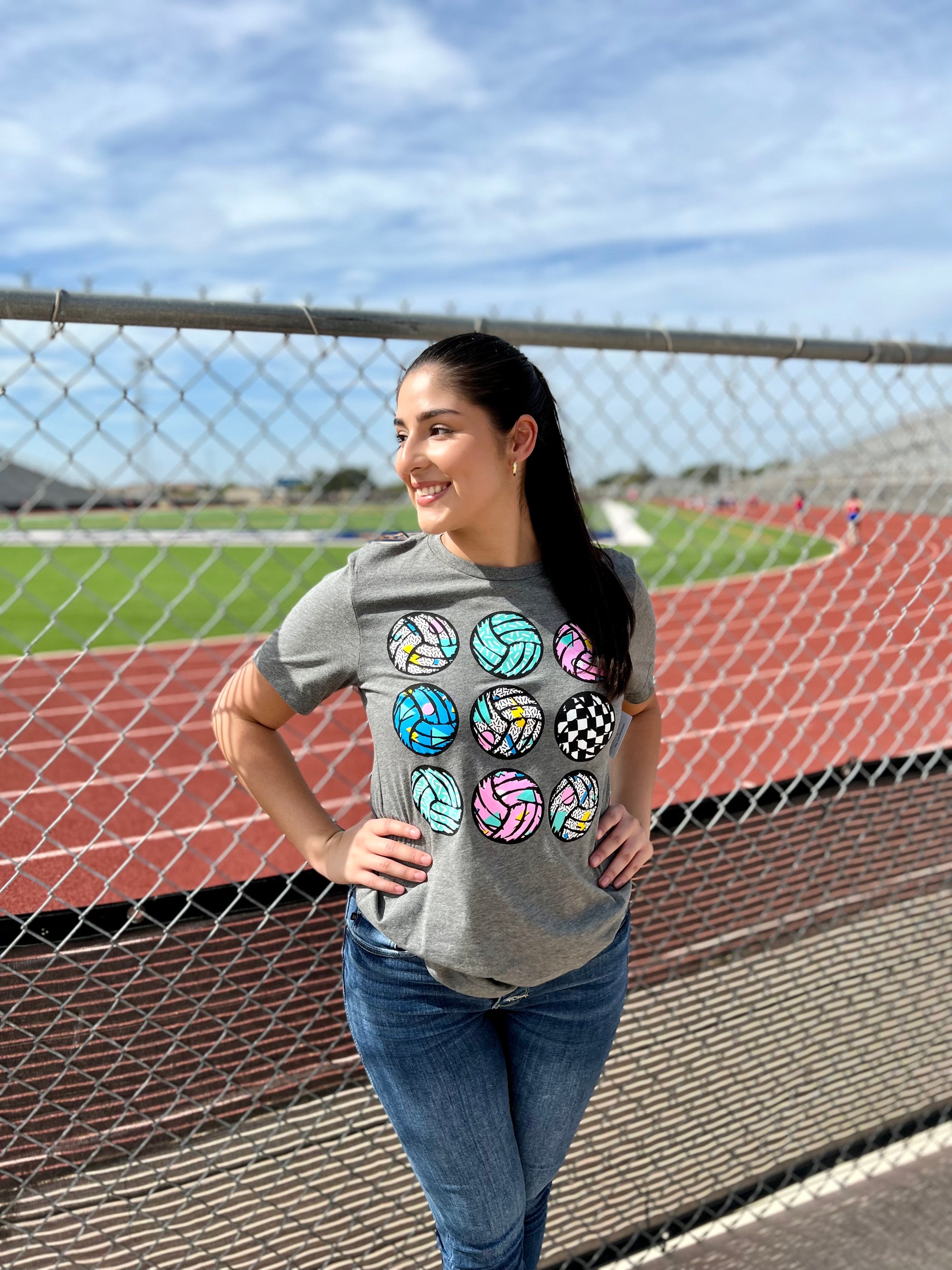 RETRO VOLLEYBALL TEE