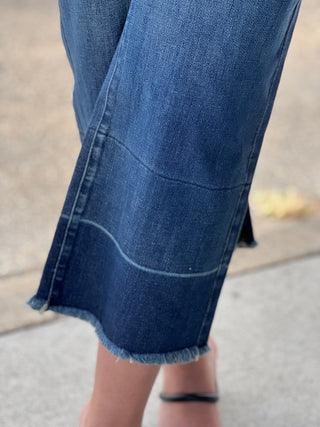 FUN FRIDAY JEANS
