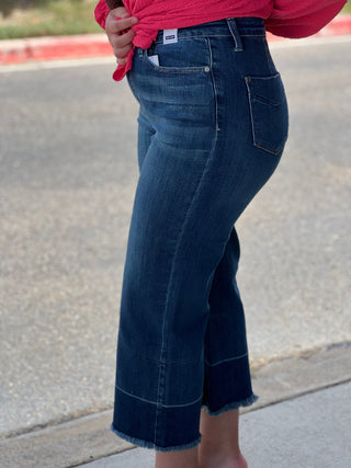 FUN FRIDAY JEANS