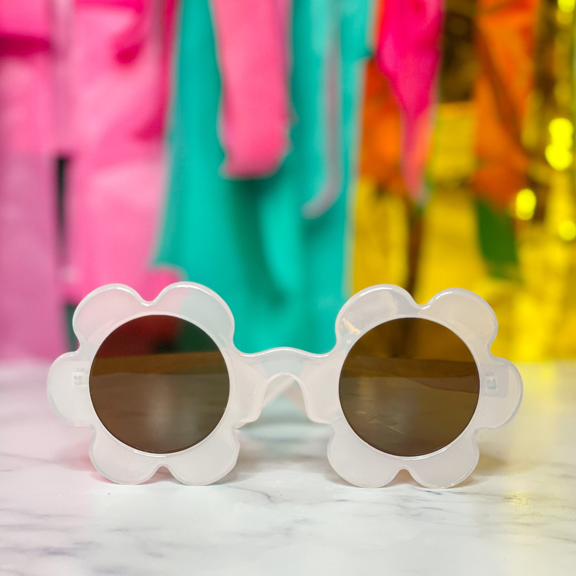 BRIANNA CANNON WHITE CHILD DAISY SUNNIES