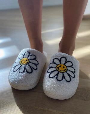 DAISY SLIPPERS