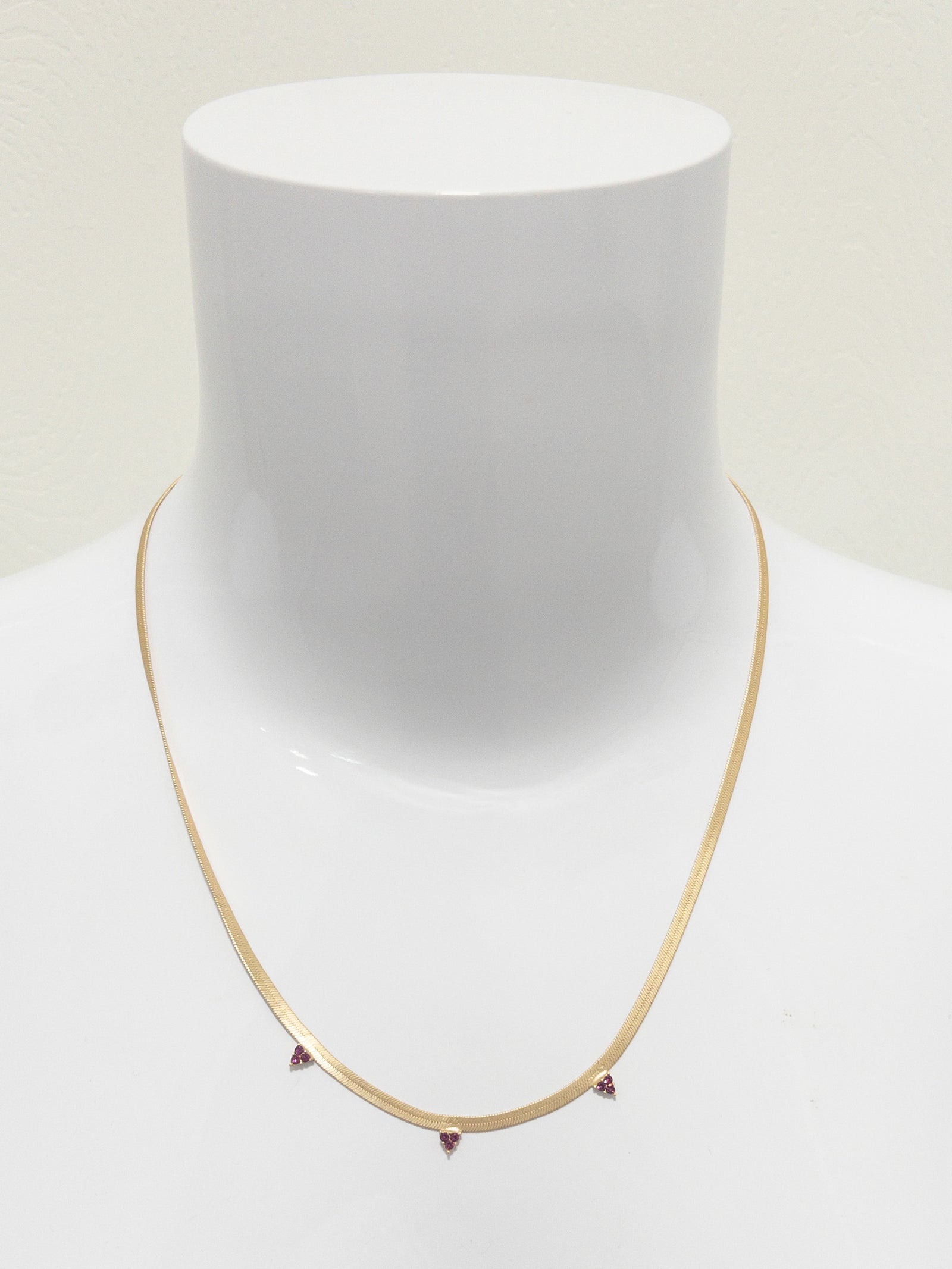 JANE MARIE SNAKE CHAIN ROSE HEARTS GOLD NECKLACEg