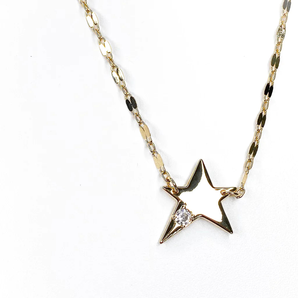 Star diamond GOLD NECKLACE TREASURE JEWELS