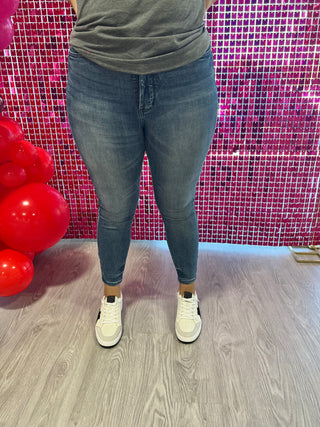 DANNA HIGH WAIST CONTROL SKINNY JUDY BLUE JEANS