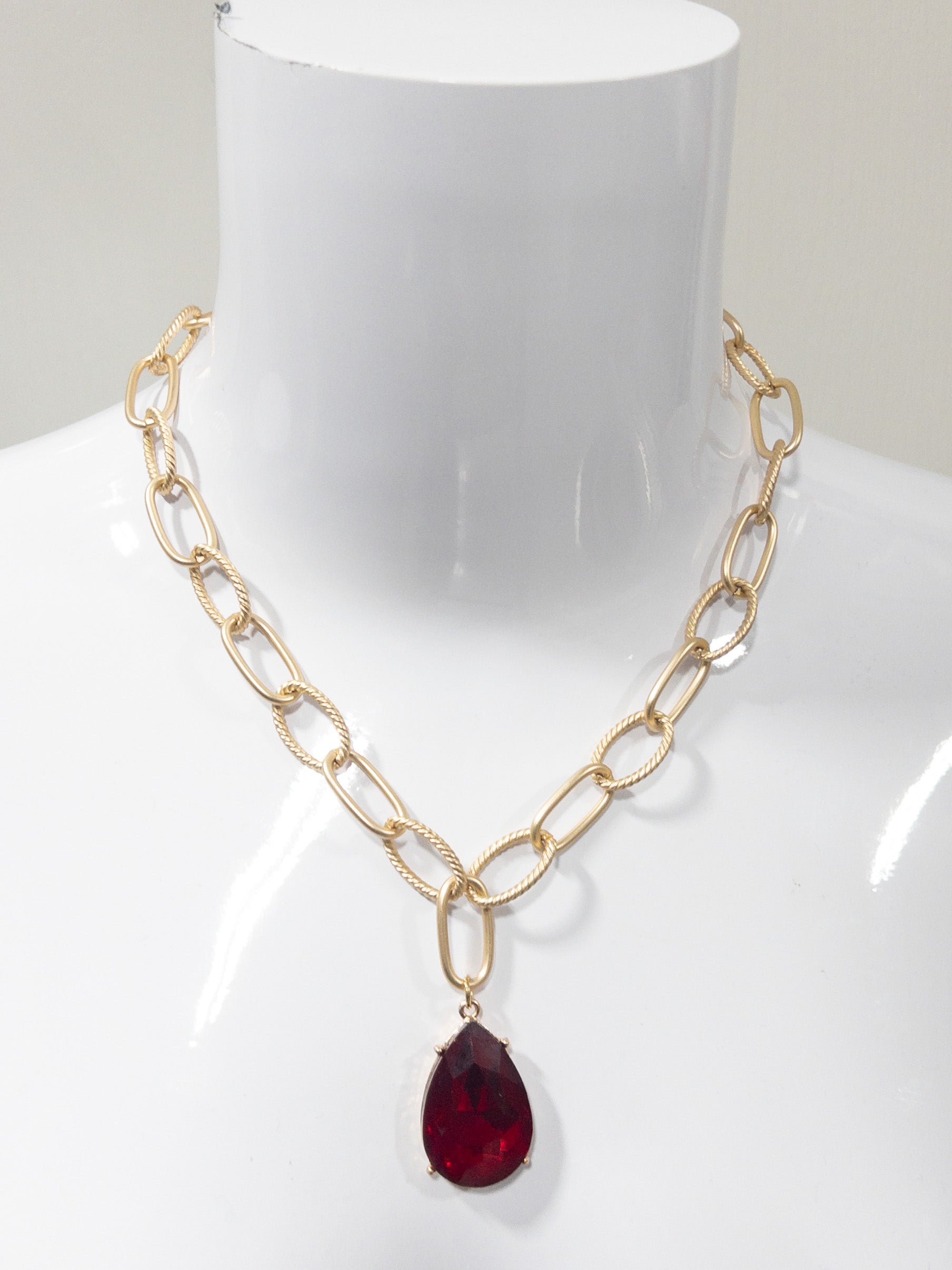 PINK PANACHE CHAIN LINK NECKLACE RED GEM