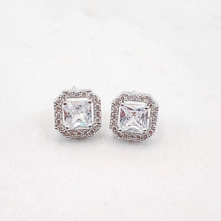 SQUARE SILVER STUD