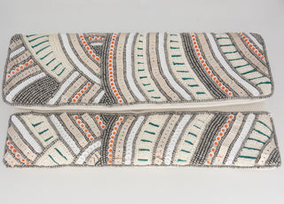 LA CHIC SILVER WHITE CREME ABSTRACT CLUTCH