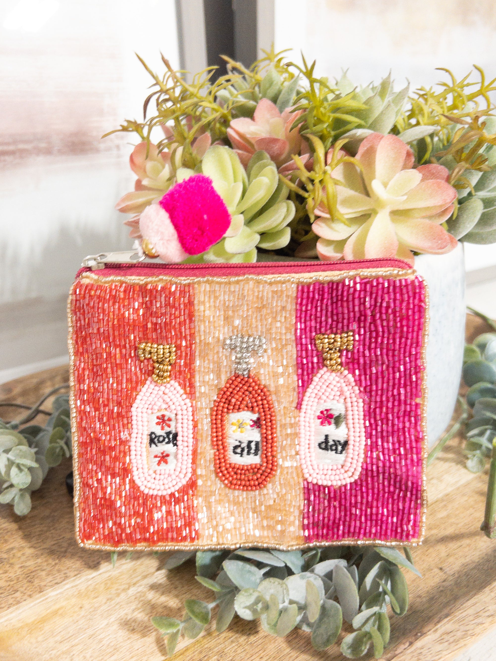 ROSE ALL DAY BEADED LA CHIC COIN BAG