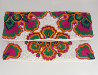 LA CHIC ABSTRACT VACATION CLUTCH