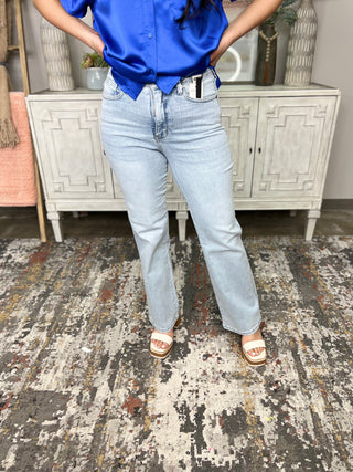 KYLE CONTROL TOP VINTAGE WASH JUDY BLUE JEANS