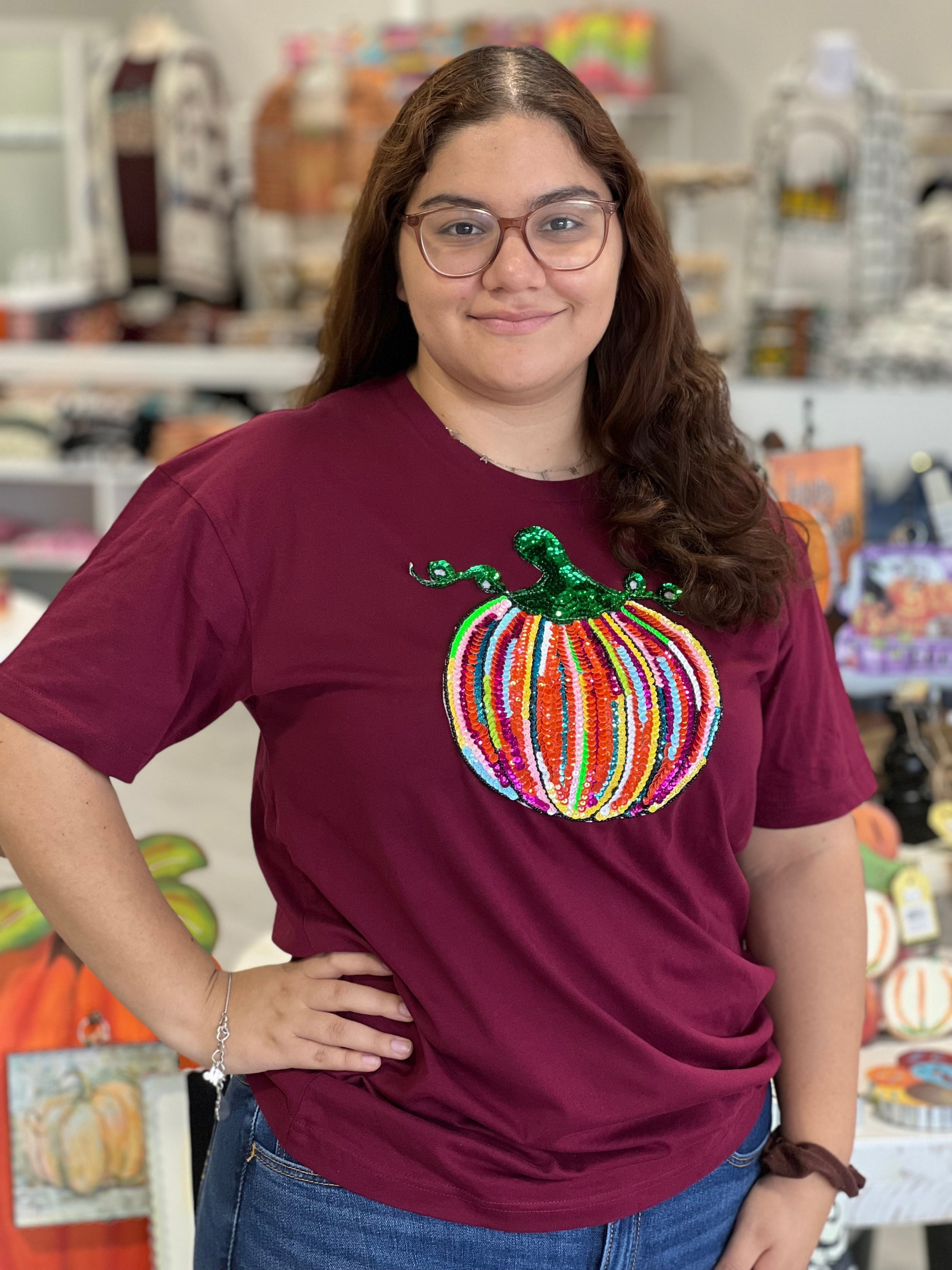 BURGUNDY SEQUIN COLORFUL PUMPKIN TEE