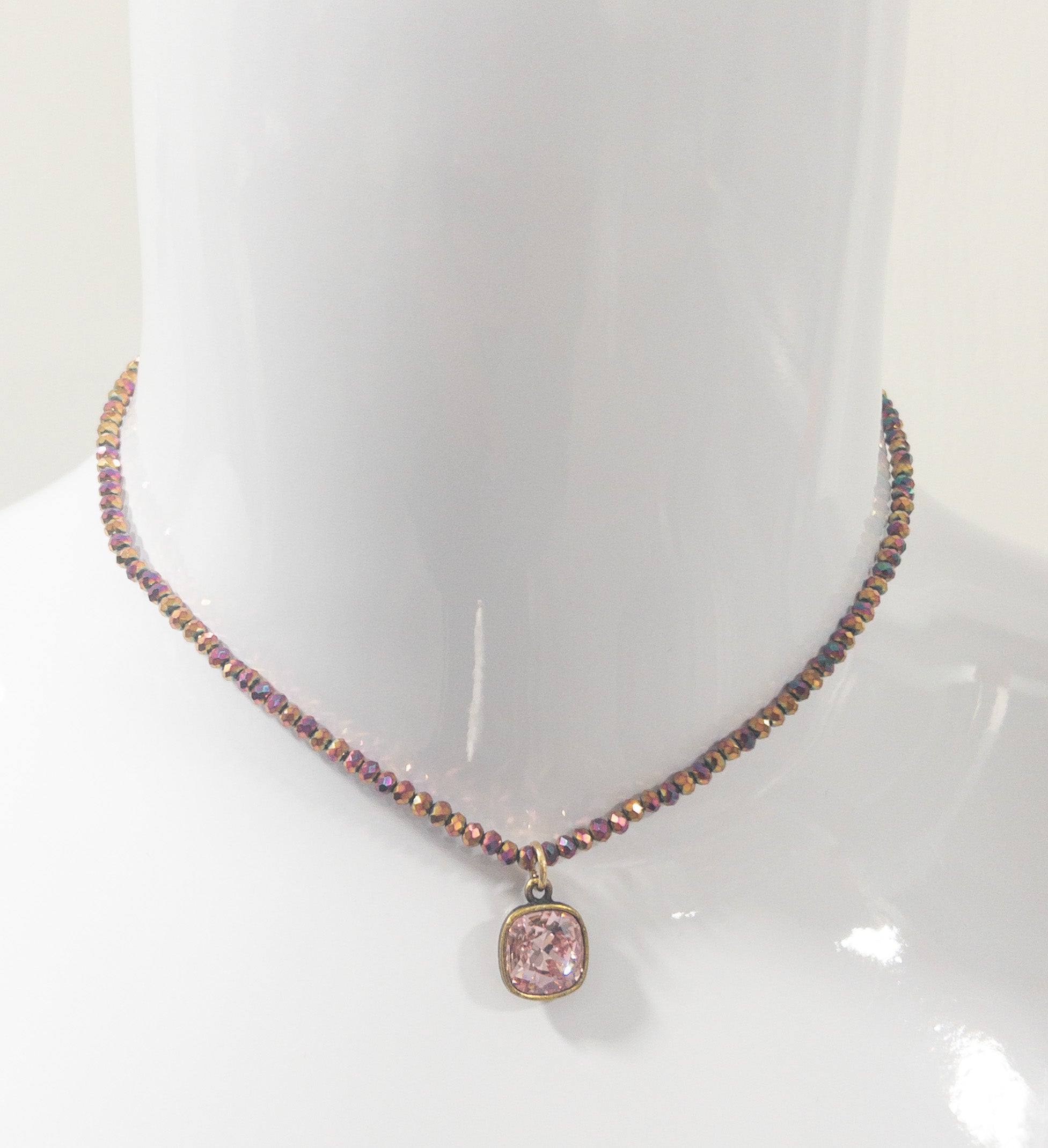 PINK SWAROVSKI GEM NECKLACE PP