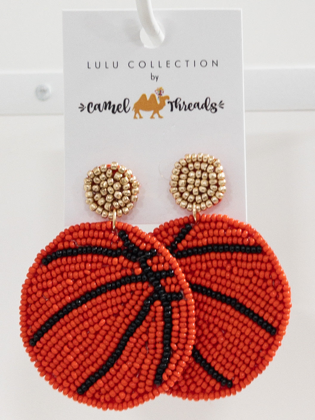 CAMEL THREADS BEADED DANGLES BASKETBALL